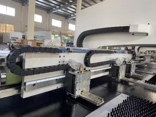 iHF Black Nylon Cable Cable Carrier Flexible Carrier Chain for CNC